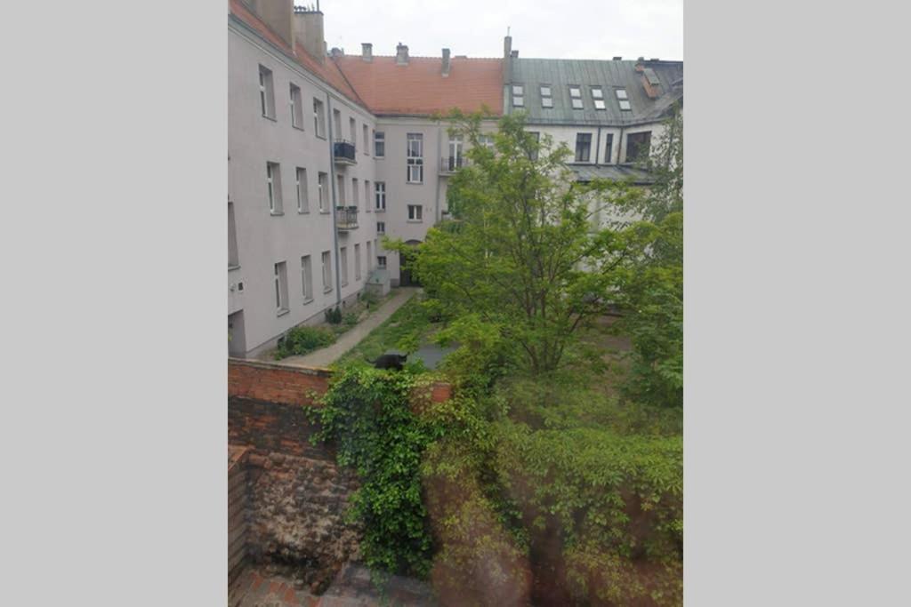 Apartament W Kamienicy Przy Plantach Kaliszki المظهر الخارجي الصورة
